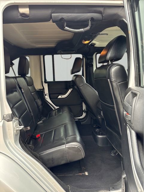 Used 2011 Jeep Wrangler Unlimited Sahara w/ Dual Top Group image 14