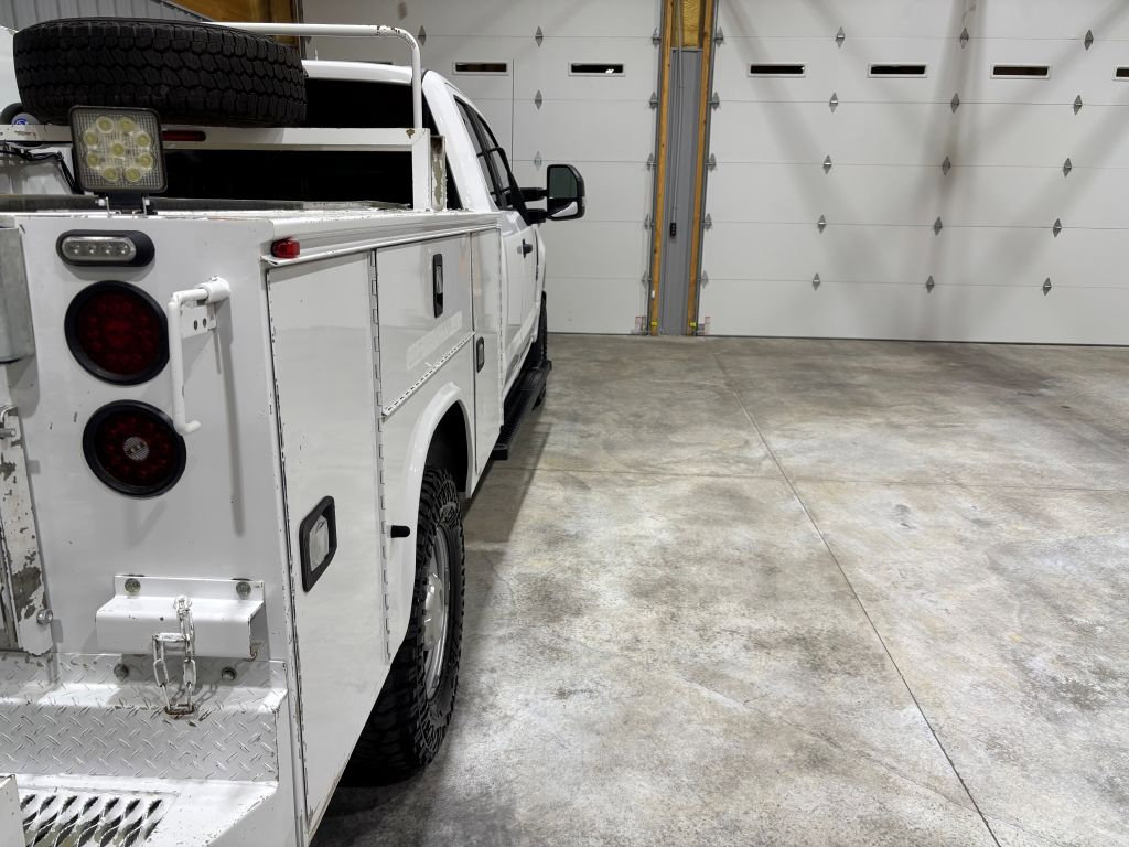 Used 2019 Ford F250 XL w/ Power Equipment Group image 10