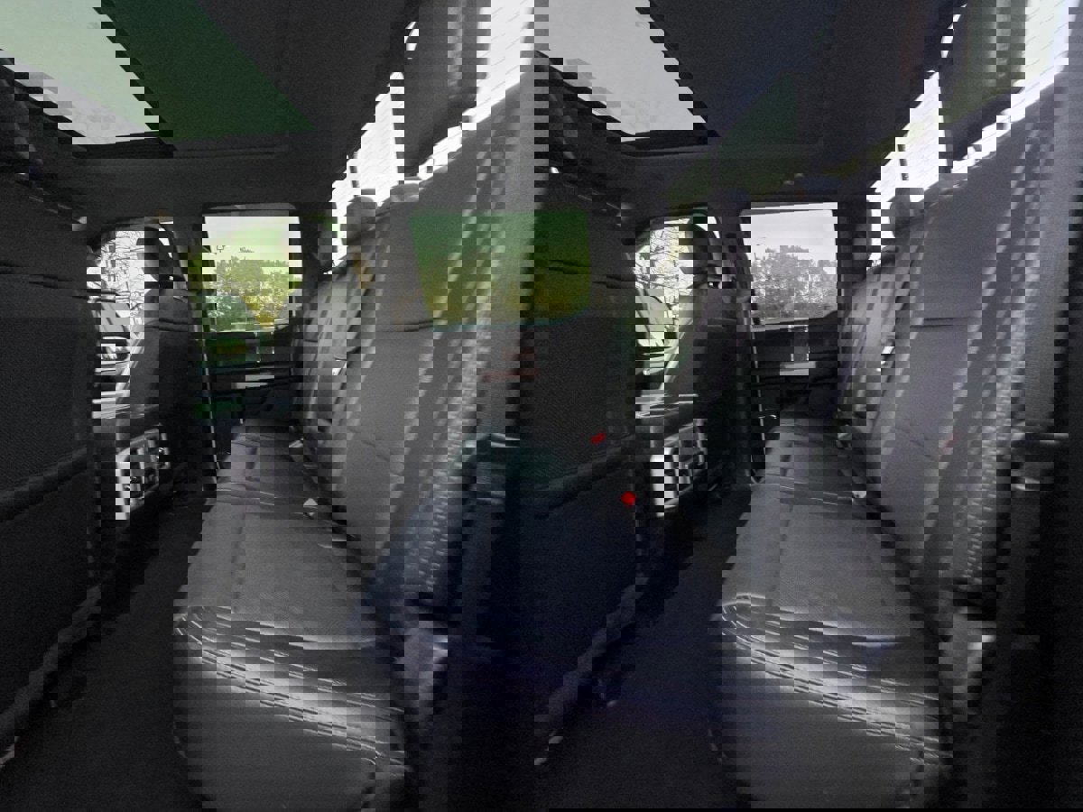 Used 2019 Ford F350 Lariat w/ Lariat Ultimate Package image 19