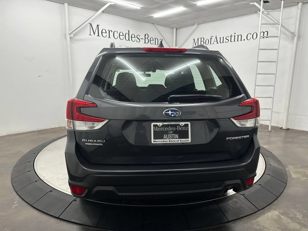 Used 2021 Subaru Forester AWD/4WD image 6