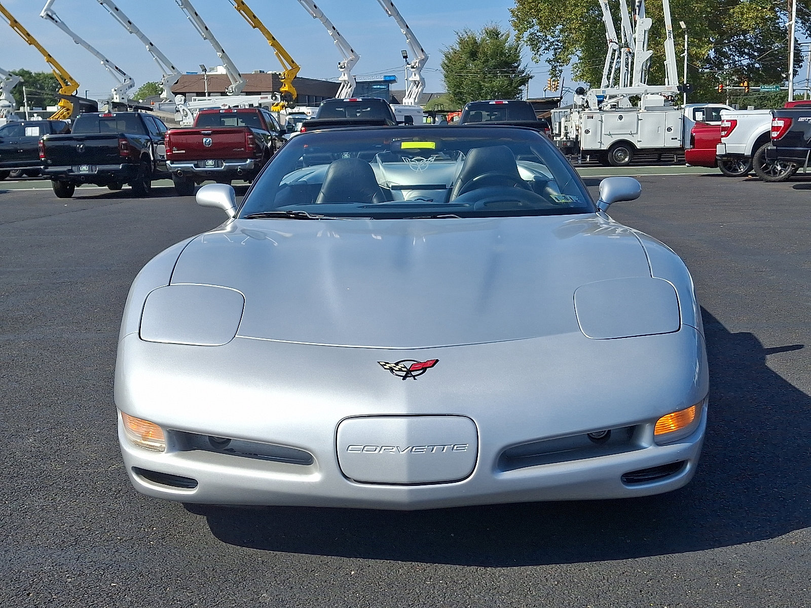 Used 2002 Chevrolet Corvette Convertible w/ Preferred Equipment Group2 image 3