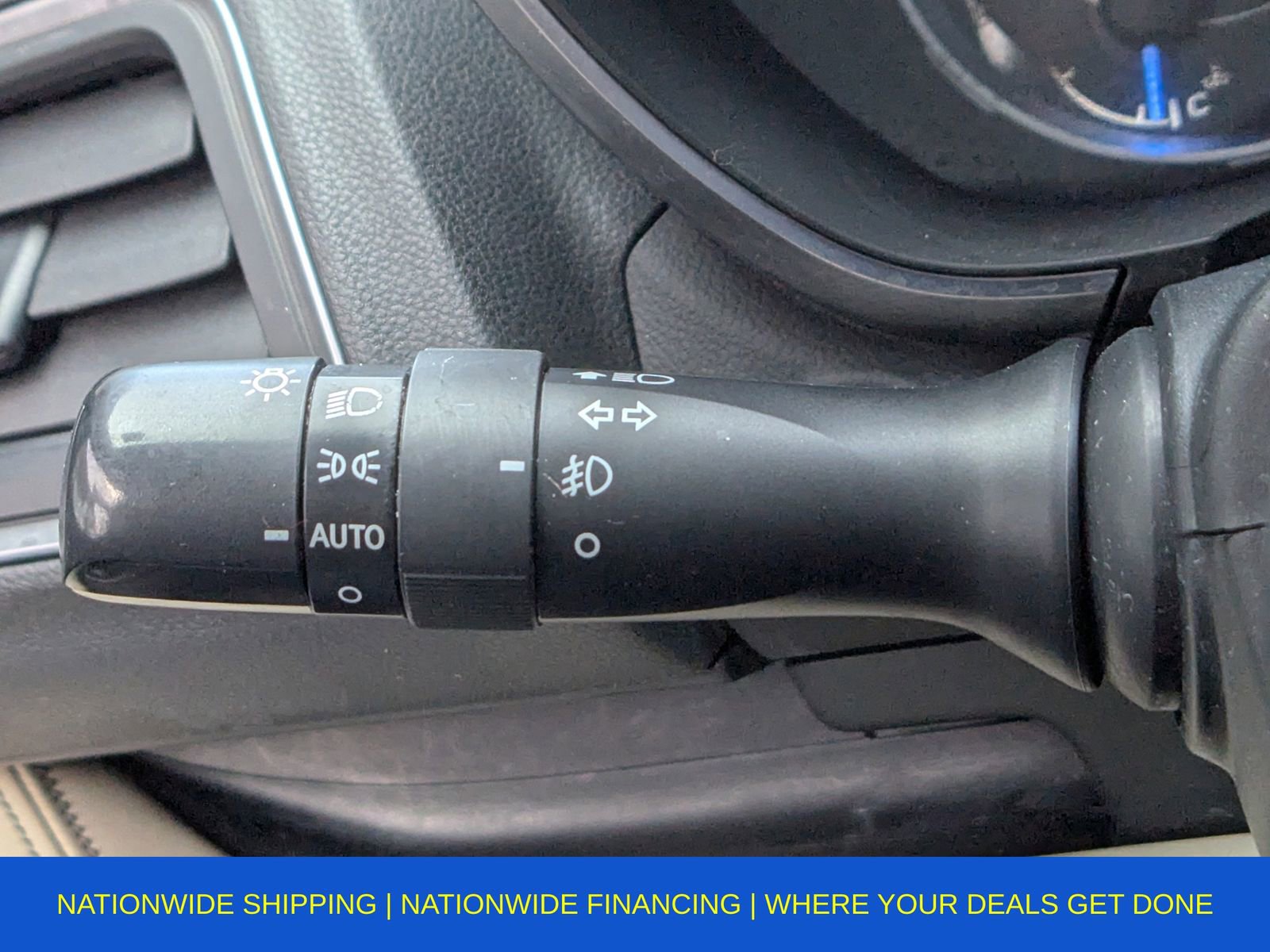 Used 2022 Subaru Ascent Limited w/ Technology Package image 34