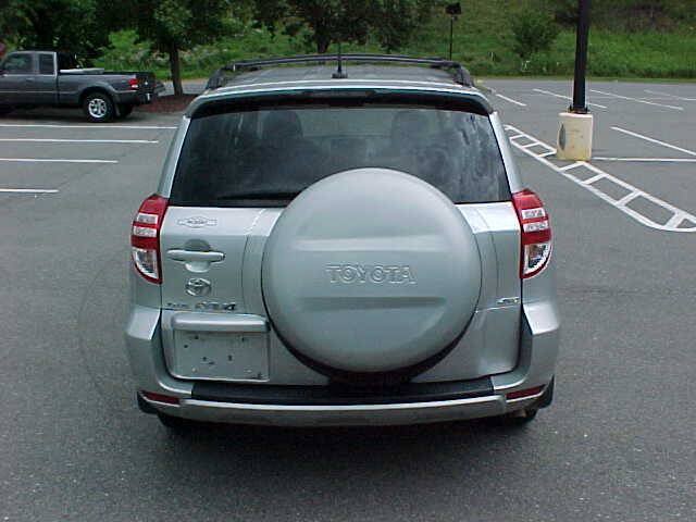 Used 2009 Toyota RAV4 4WD image 6