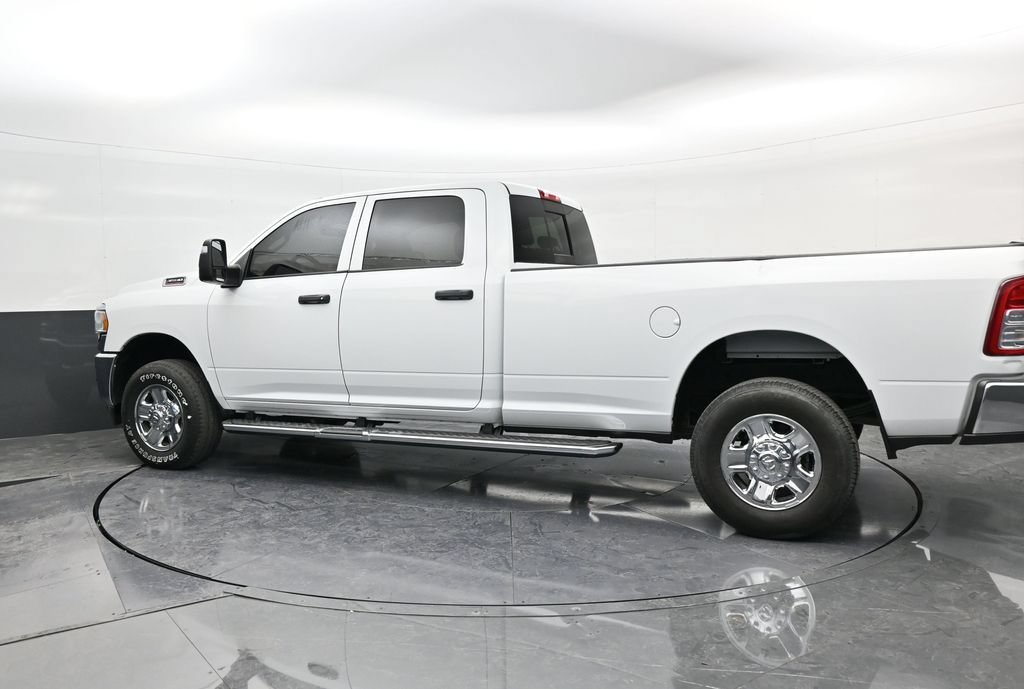 Used 2023 RAM 3500 Tradesman AWD/4WD image 5