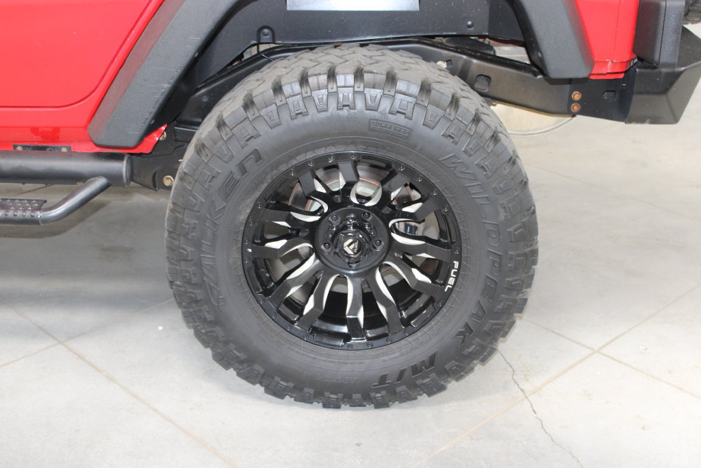 Used 2018 Jeep Wrangler Unlimited Sport S AWD/4WD image 17