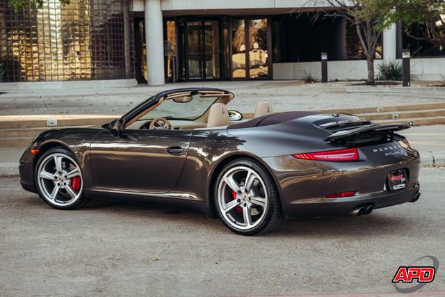 Used 2013 Porsche 911 Carrera S image 5
