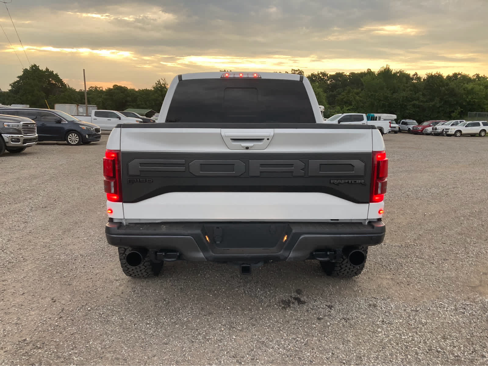 Used 2019 Ford F150 Raptor w/ Equipment Group 802A Luxury AWD/4WD image 6