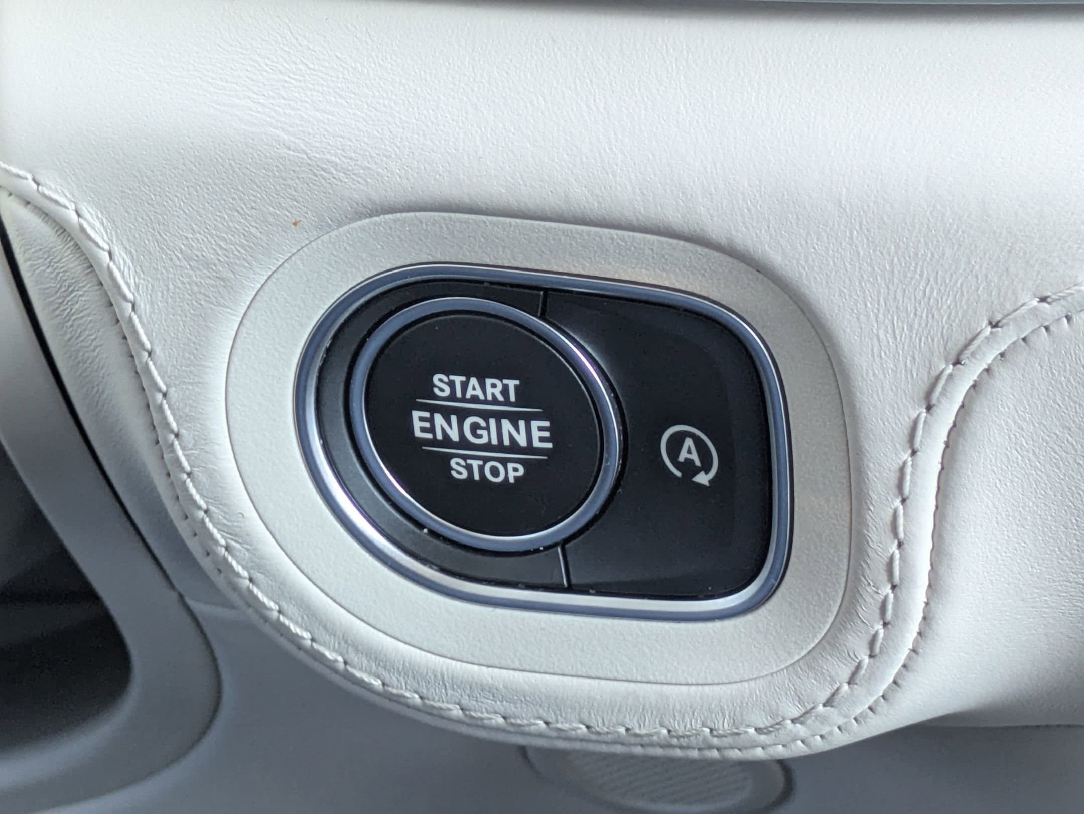 Used 2022 Mercedes-Benz Maybach GLS 600 4MATIC image 17
