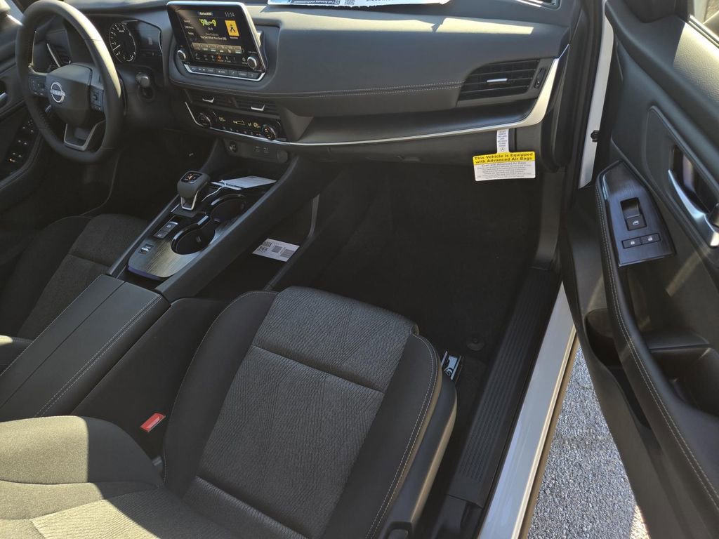 New 2026 Nissan Rogue SV image 6