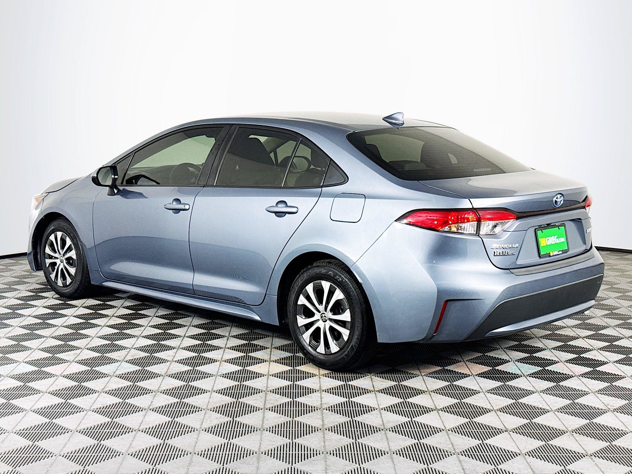 Used 2022 Toyota Corolla LE FWD image 6