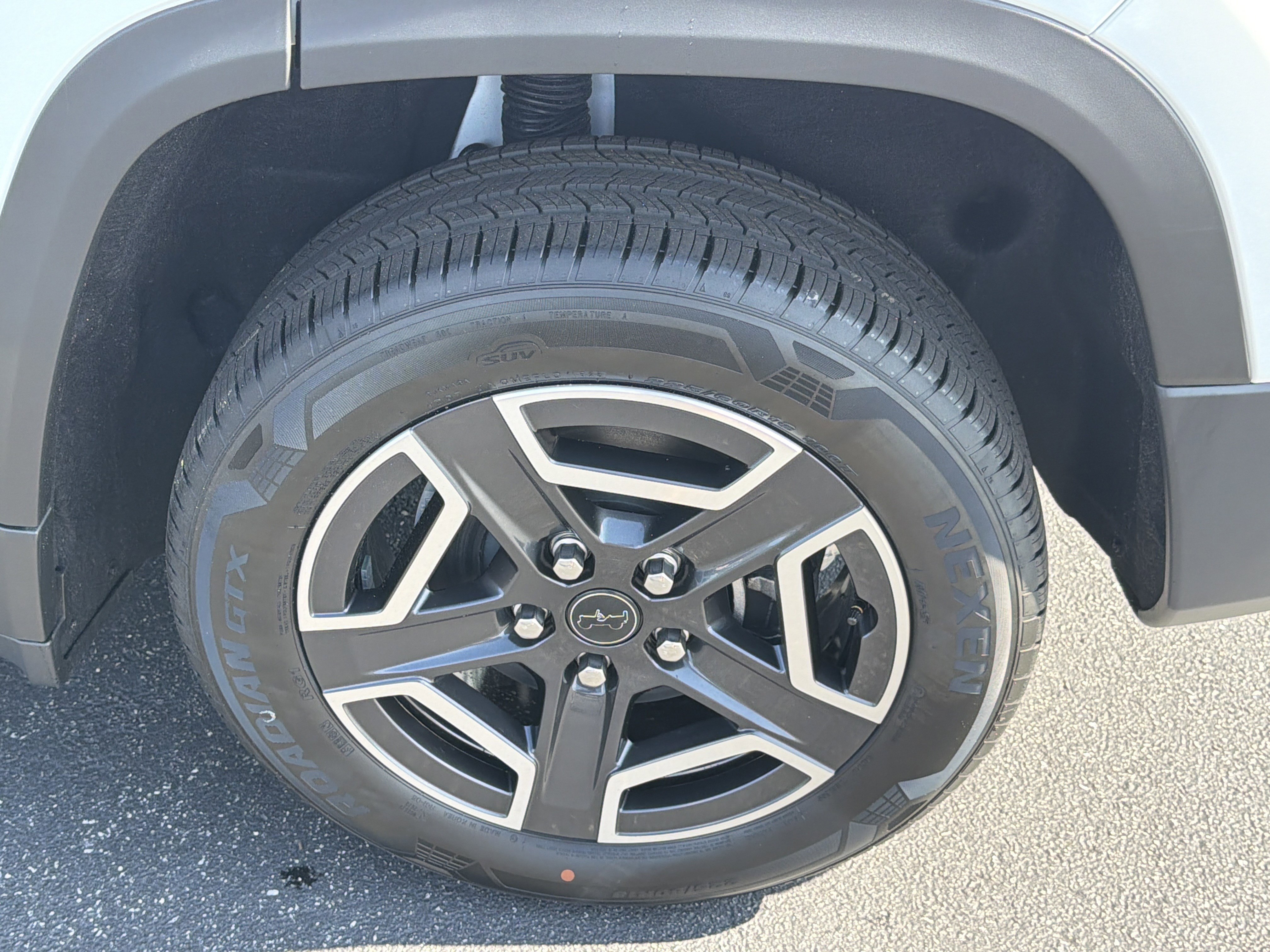 New 2026 Jeep Cherokee Limited AWD/4WD image 26