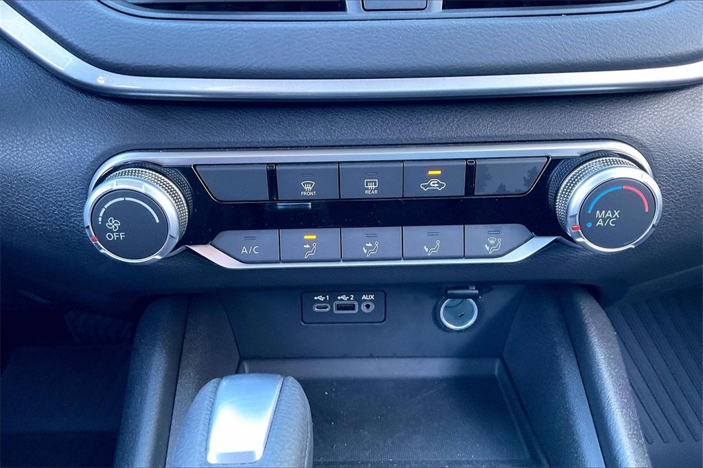 Used 2025 Nissan Altima 2.5 S image 29