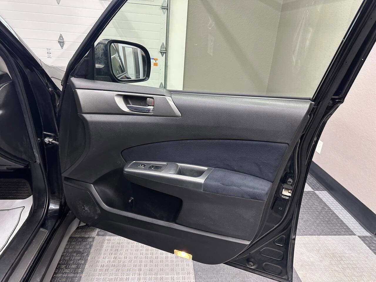 Used 2013 Subaru Forester 2.5X Limited w/ Rugged Pkg 1 image 24