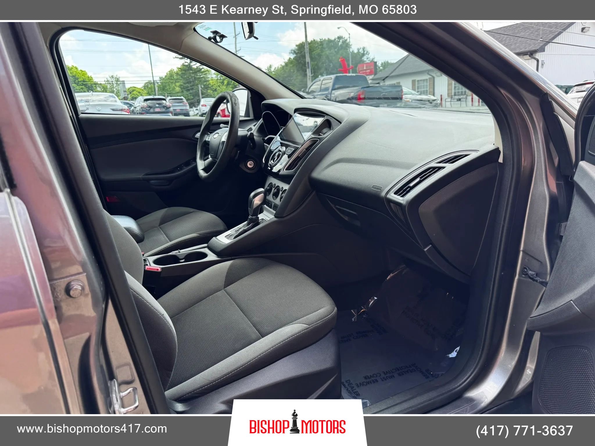 Used 2013 Ford Focus SE FWD image 14
