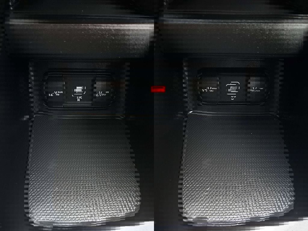 Used 2023 Kia Forte LXS image 23