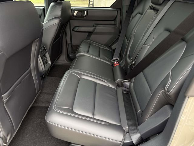 New 2026 Ford Bronco Outer Banks AWD/4WD image 30