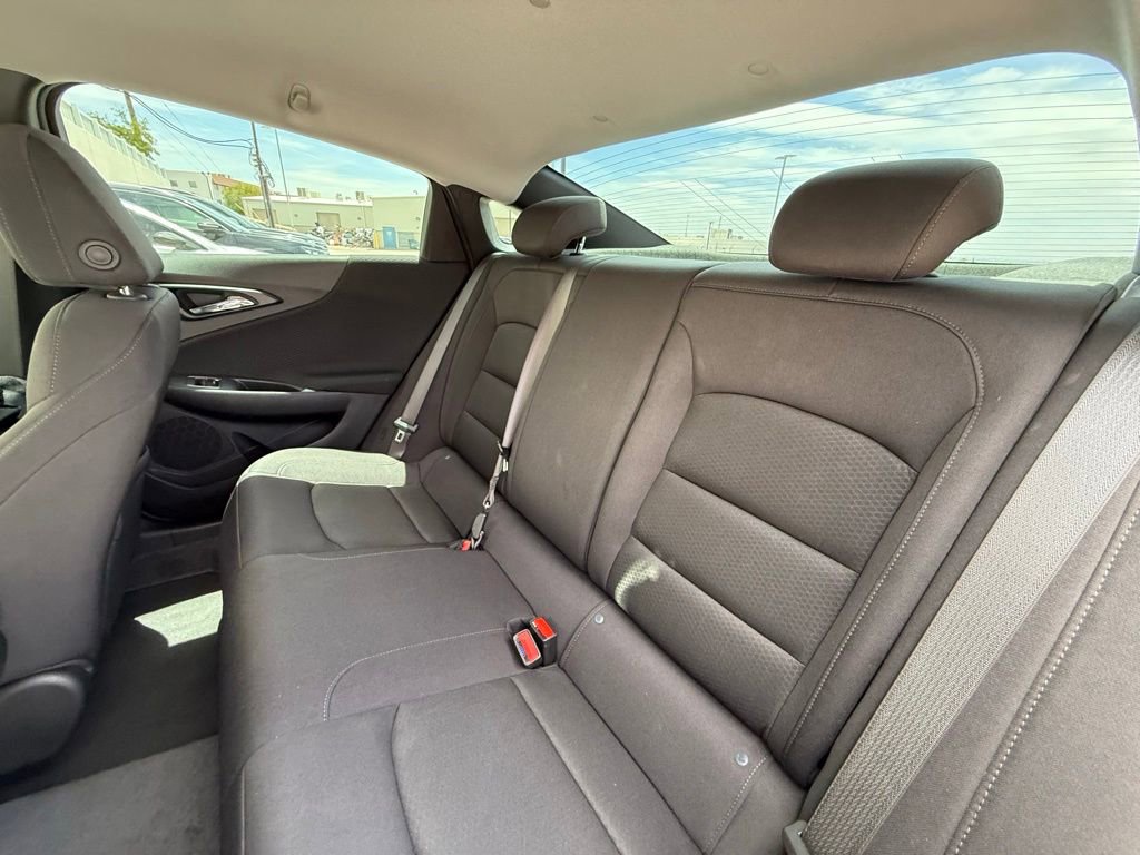 Used 2024 Chevrolet Malibu RS FWD image 7