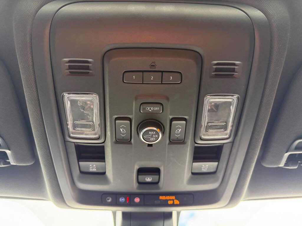 Used 2021 Chevrolet Suburban High Country AWD/4WD image 30