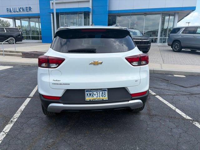 Used 2023 Chevrolet TrailBlazer LT FWD image 7