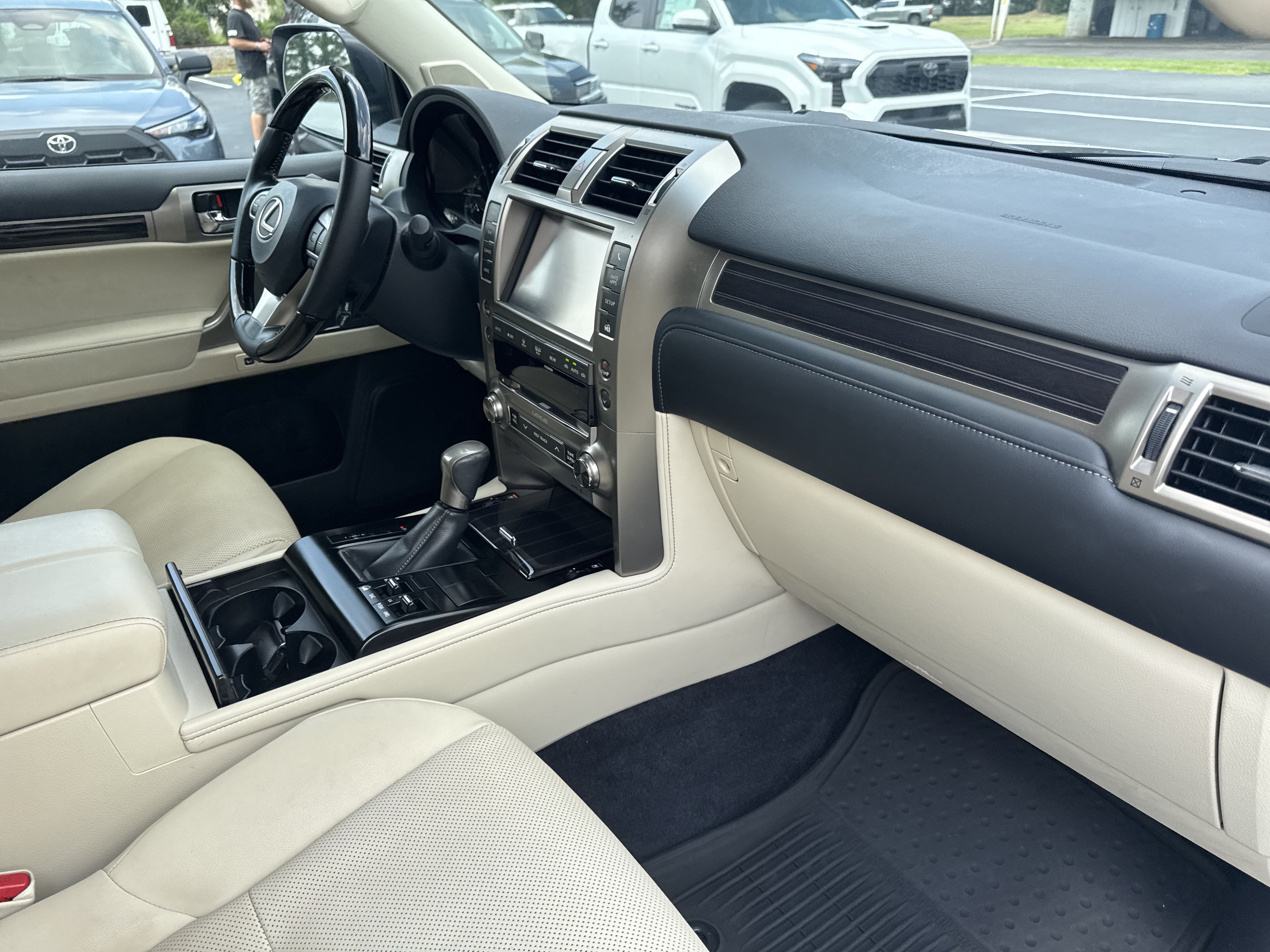 Used 2021 Lexus GX 460 Premium w/ Premium Package AWD/4WD image 35
