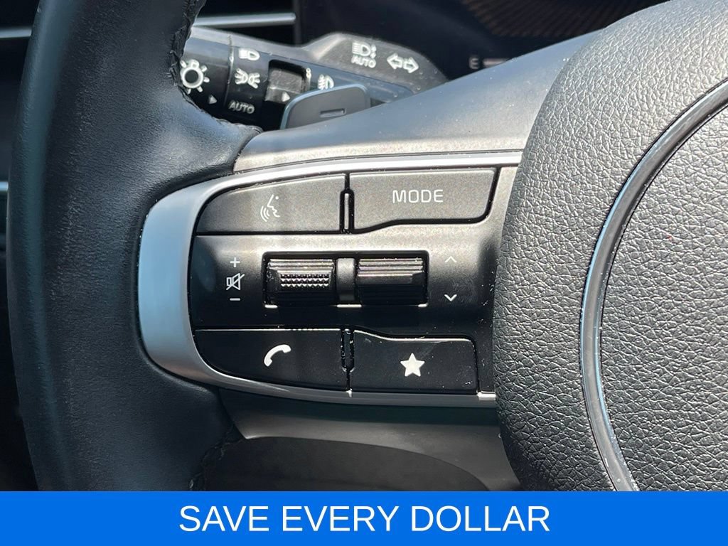 Used 2025 Kia K5 GT FWD image 17