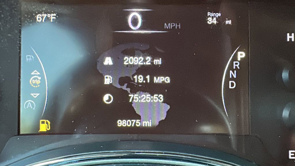 Used 2020 Jeep Grand Cherokee Limited image 17
