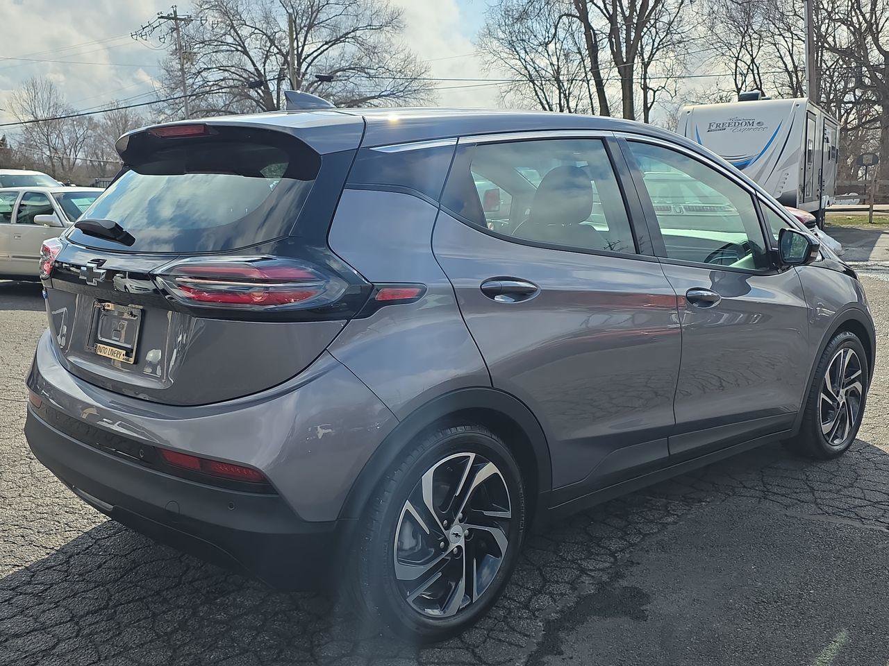 Used 2023 Chevrolet Bolt LT w/ Infotainment Package image 2