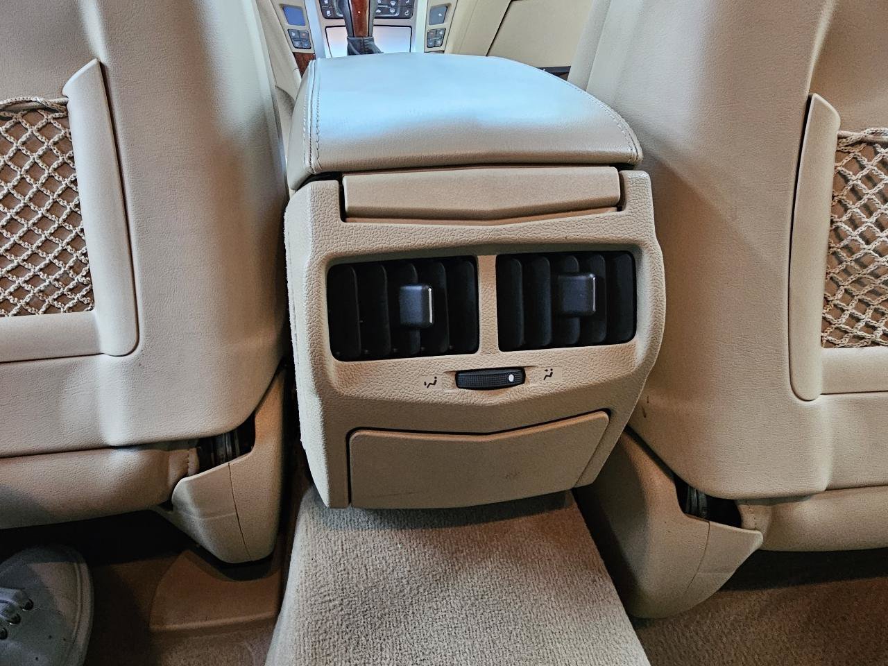 Used 2012 Cadillac CTS Premium RWD image 23