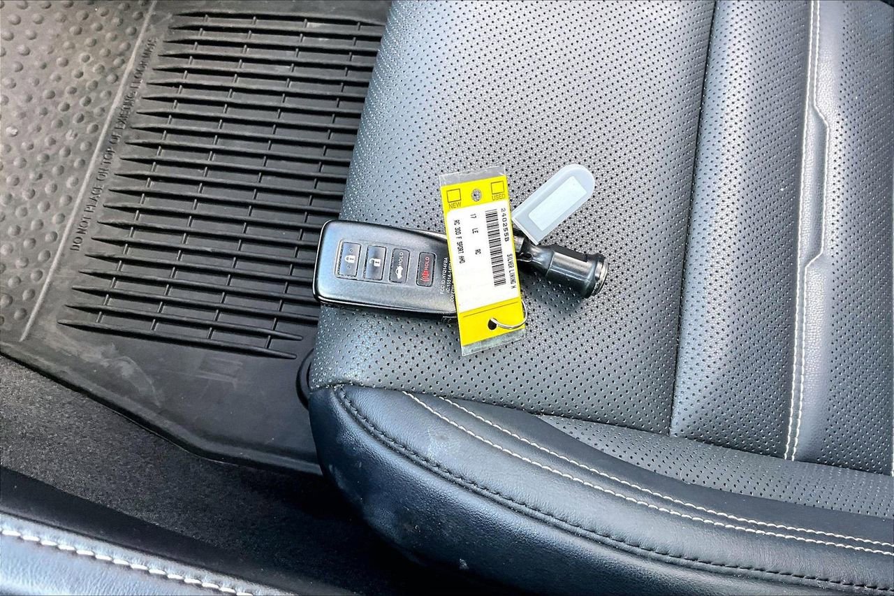 Used 2017 Lexus RC 300 F Sport image 32