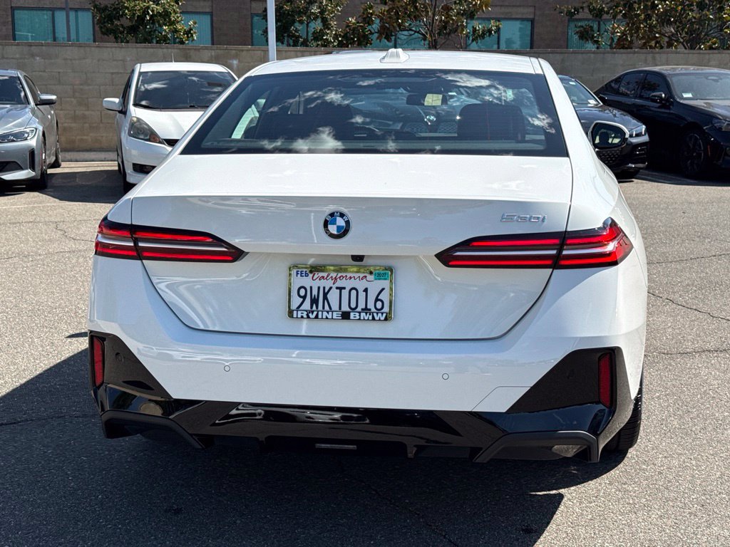 Used 2026 BMW 530i w/ M Sport Package RWD image 9