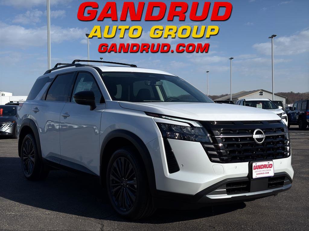 New 2026 Nissan Pathfinder SL