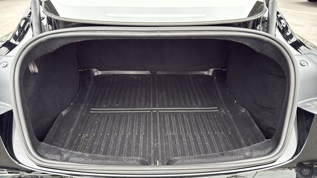 Used 2025 Tesla Model 3 Long Range image 25