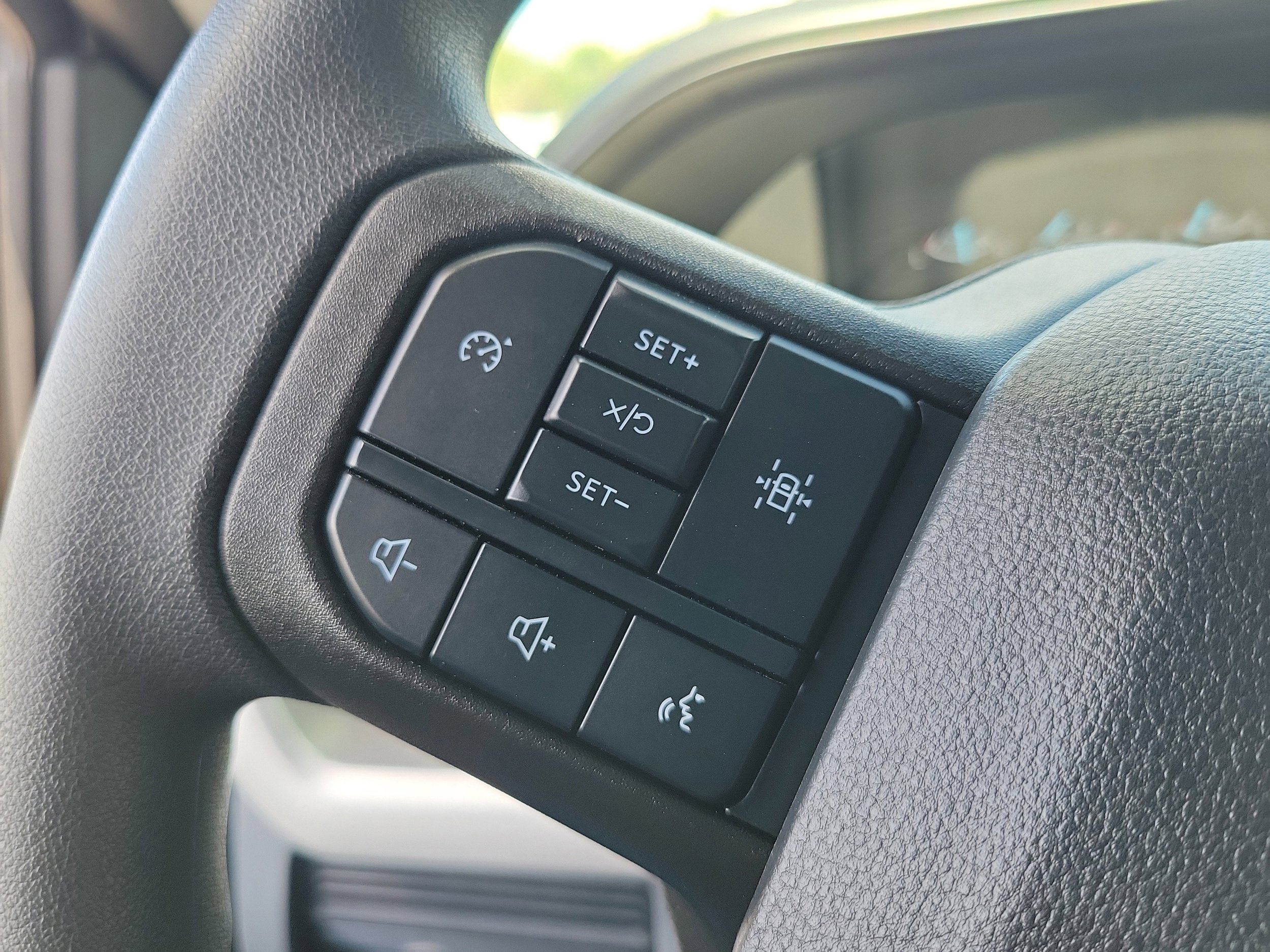 New 2024 Ford F550 4x4 Regular Cab Super Duty image 15