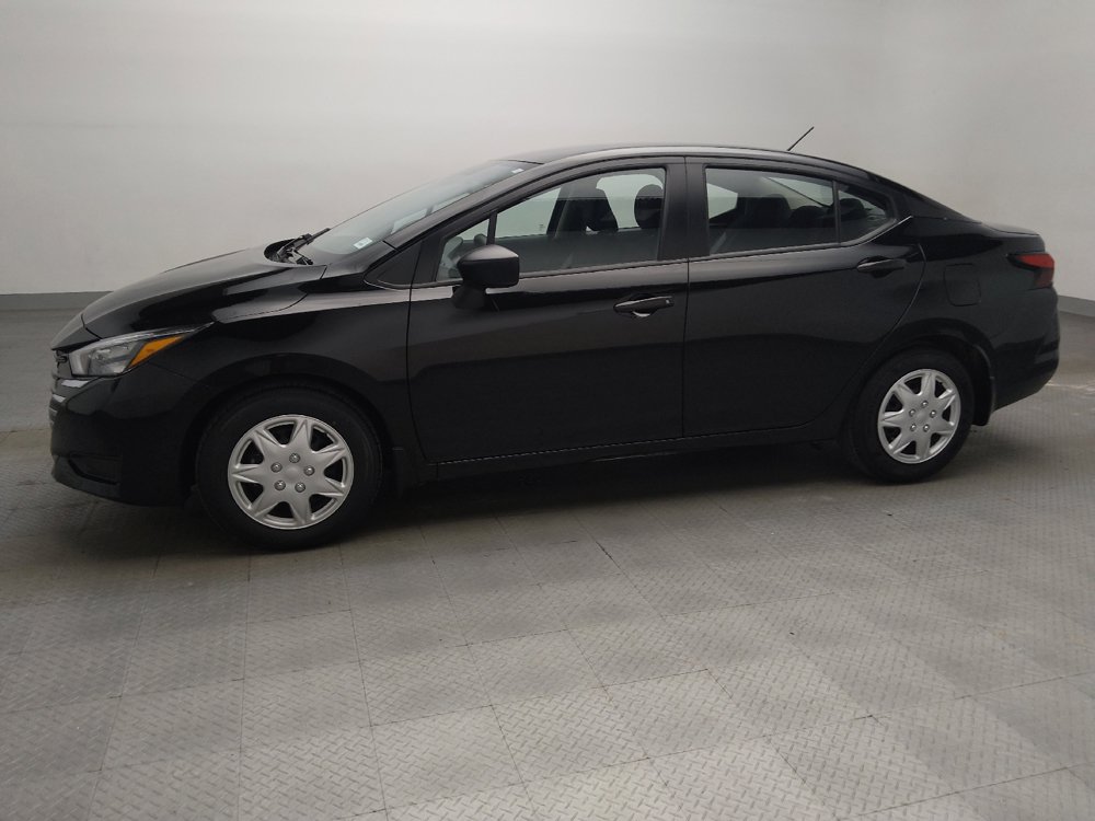 Used 2025 Nissan Versa S w/ Trunk Package FWD image 2