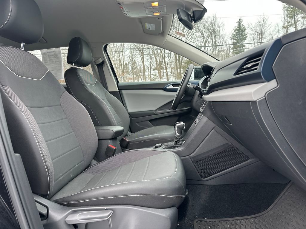 Certified 2023 Volkswagen Taos SE AWD/4WD image 15