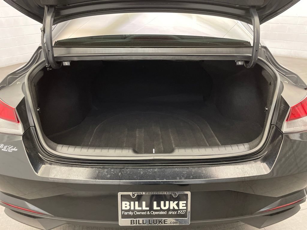 Used 2023 Hyundai Elantra SEL FWD image 22