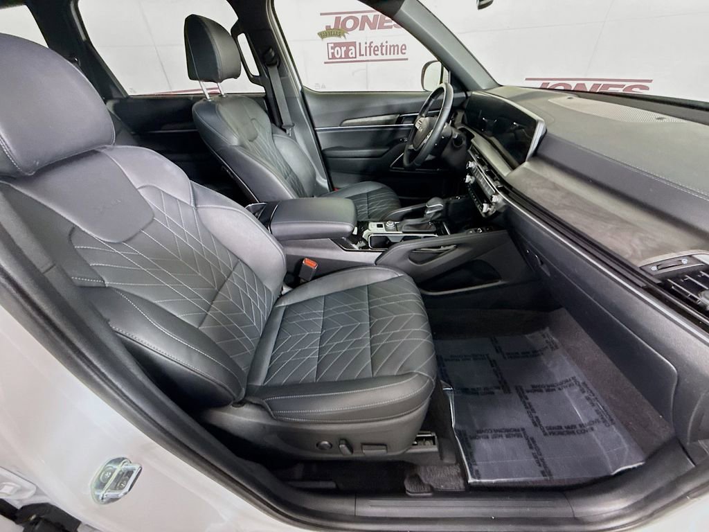 Used 2025 Kia Telluride EX X-Line AWD/4WD image 34