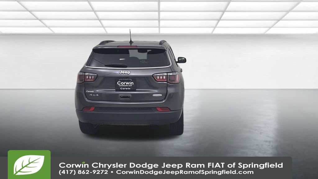 Certified 2024 Jeep Compass Latitude image 13