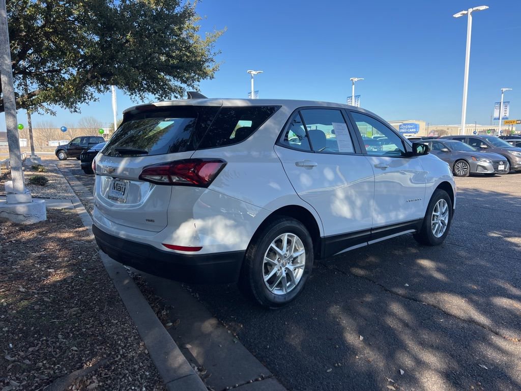 Used 2024 Chevrolet Equinox LS image 7