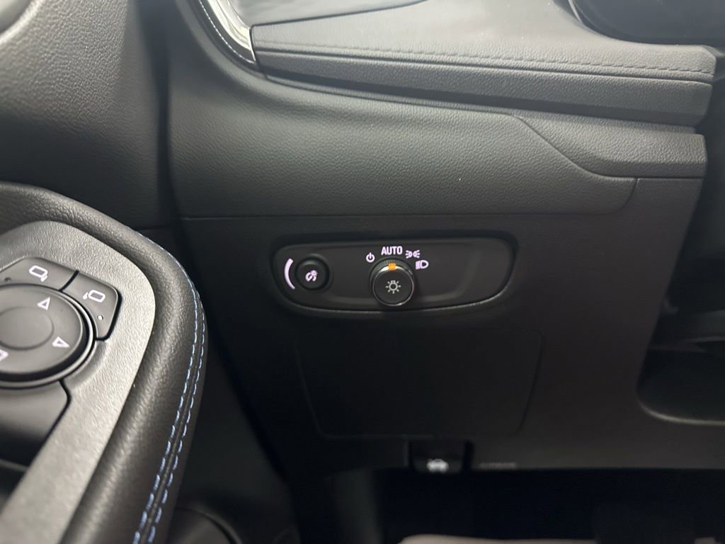 New 2026 Buick Encore GX Sport Touring w/ Comfort Package AWD/4WD image 35