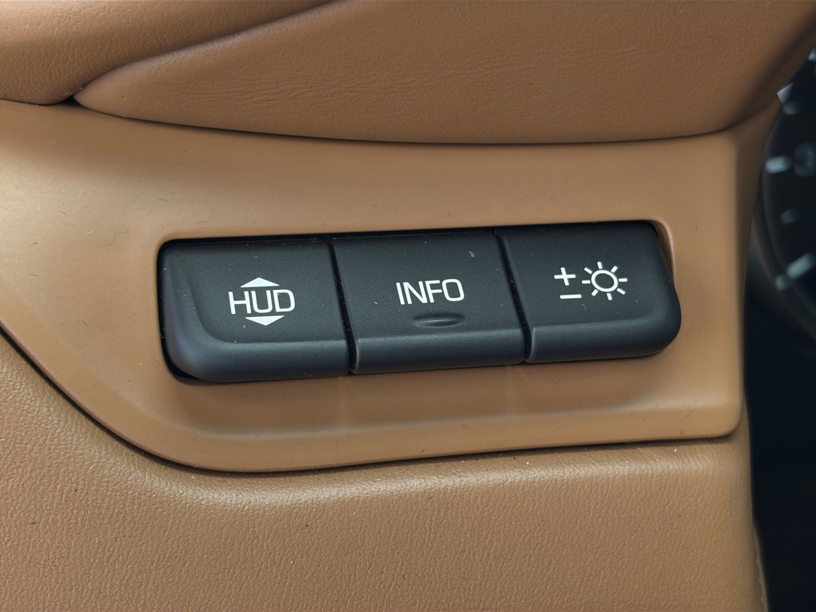 Used 2016 Cadillac Escalade Platinum AWD/4WD image 28