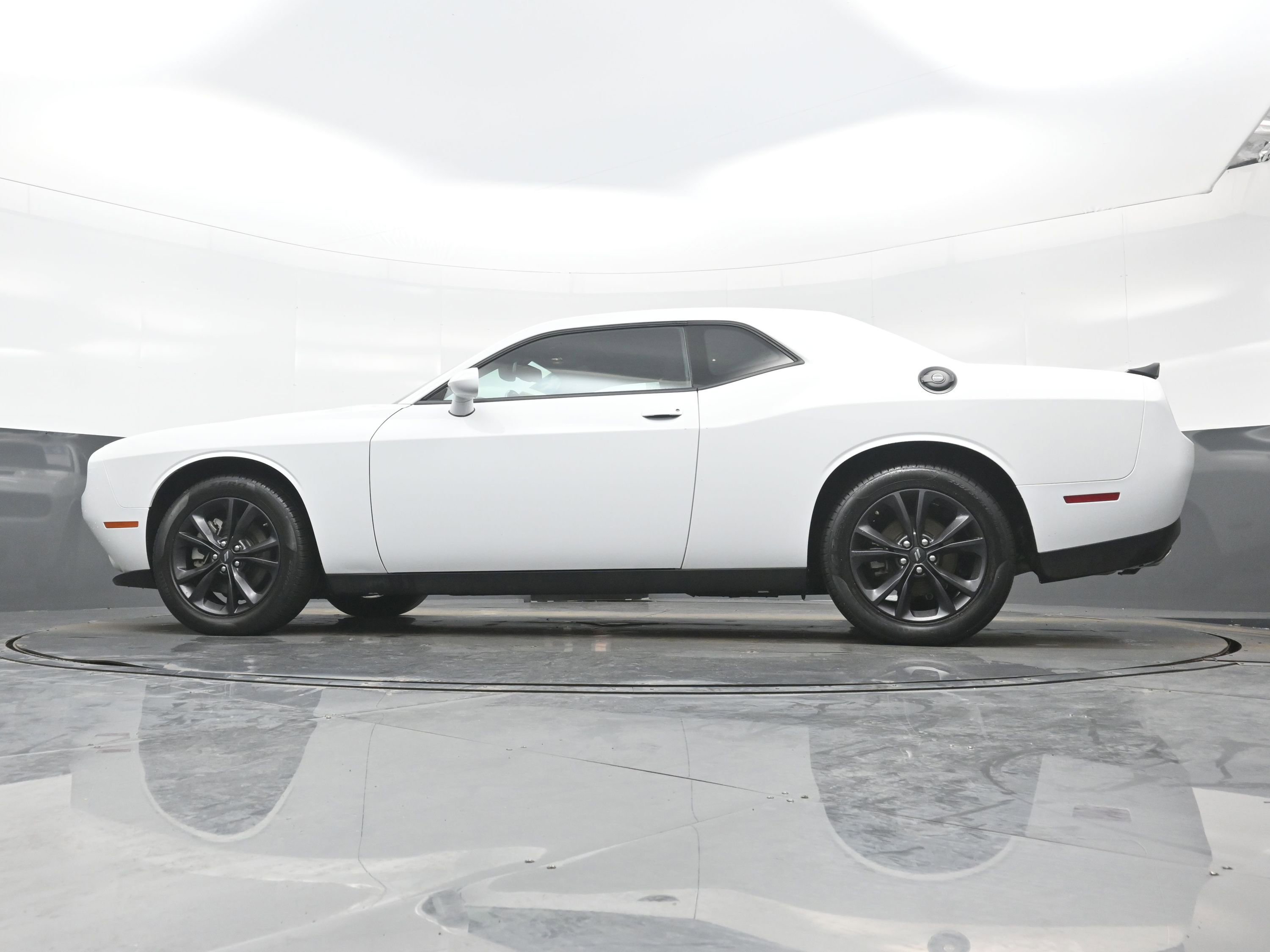 Used 2023 Dodge Challenger SXT w/ Blacktop Package image 24