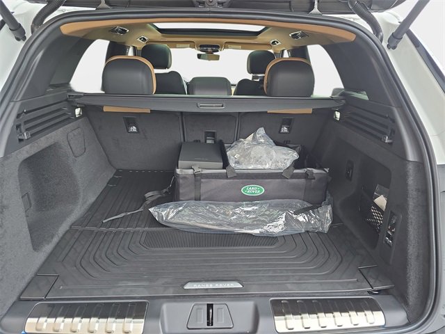 New 2026 Land Rover Range Rover Sport Dynamic SE image 21