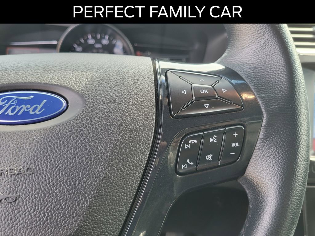 Certified 2018 Ford Explorer XLT w/ Equipment Group 202A AWD/4WD image 24