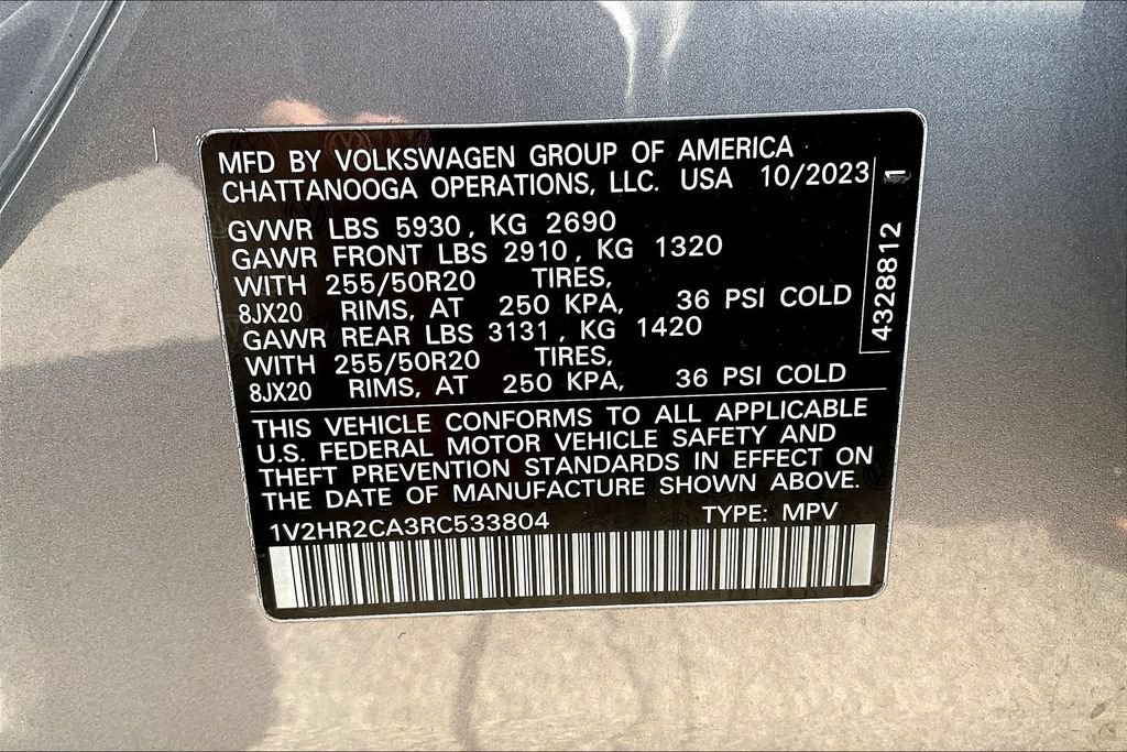 Used 2024 Volkswagen Atlas SE AWD/4WD image 34