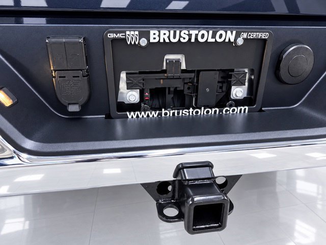 Used 2023 GMC Sierra 1500 SLT w/ SLT Premium Plus Package AWD/4WD image 14