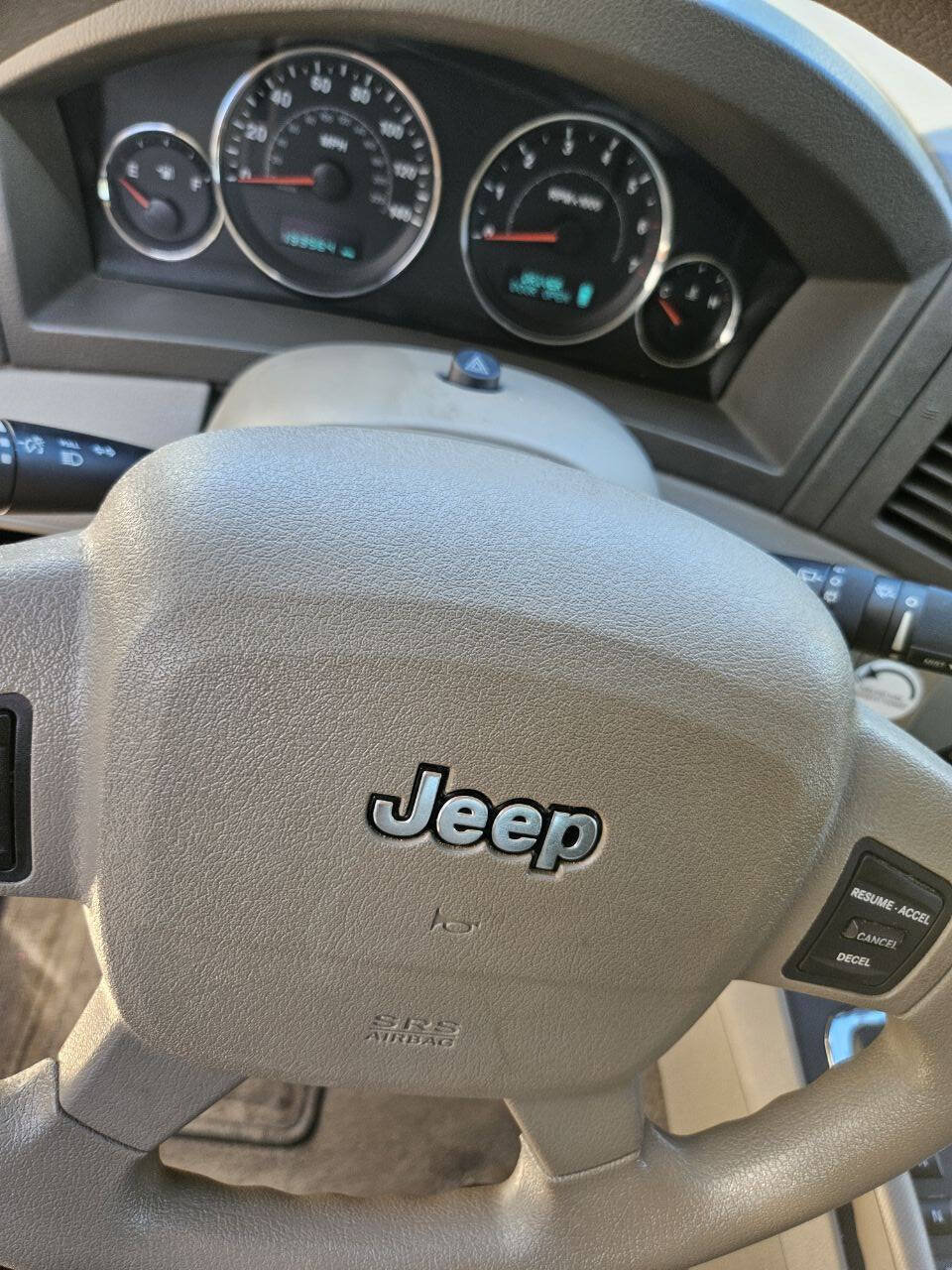 Used 2007 Jeep Grand Cherokee Laredo RWD image 12