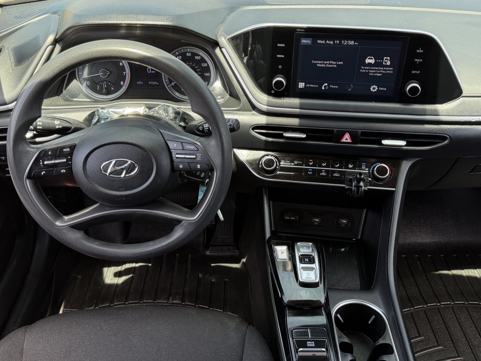 Used 2022 Hyundai Sonata SE FWD image 12