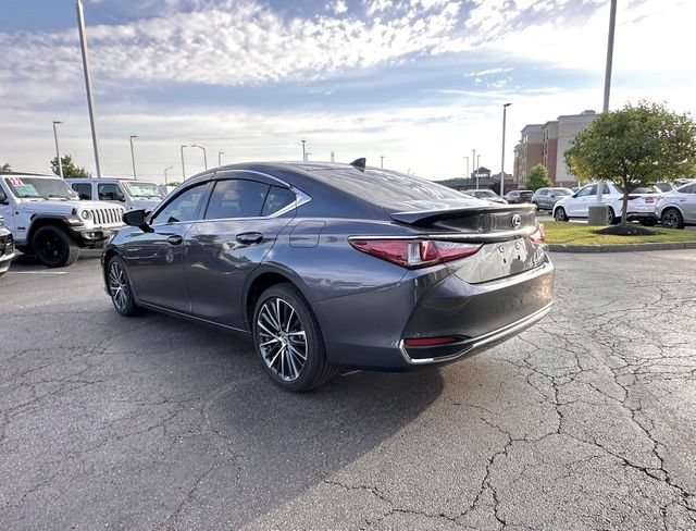 Used 2023 Lexus ES 250 w/ Premium Package AWD/4WD image 11