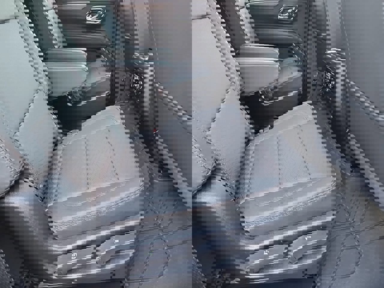 Used 2024 Chevrolet Tahoe High Country w/ Premium Package 2 image 37